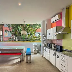Hostel Port - Juvenil, Palma