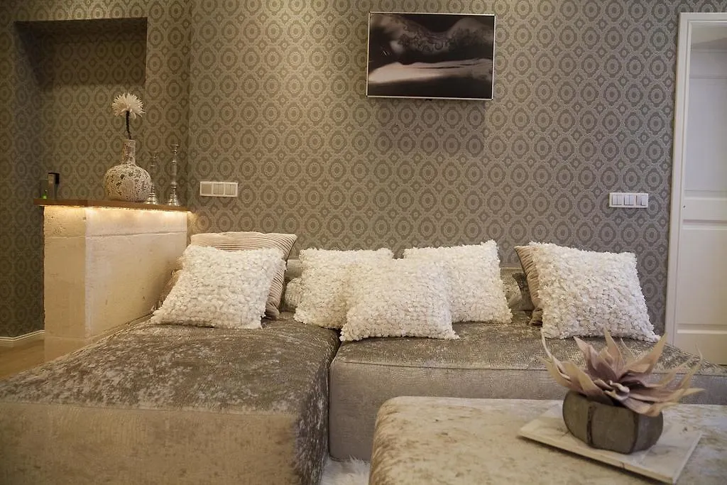 Design Suites Palma Apartment